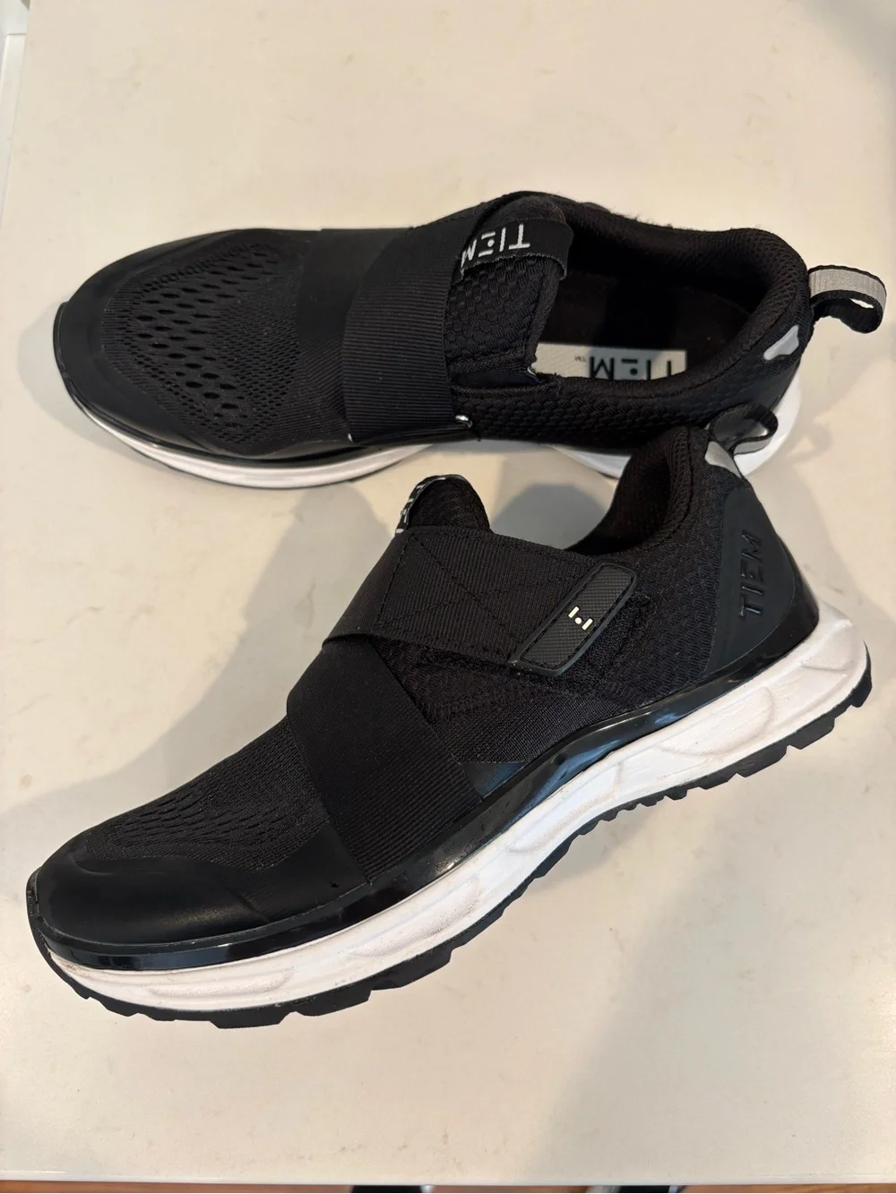 TIEM Slipstream - Black-Black (SPD Cleat attached/included)